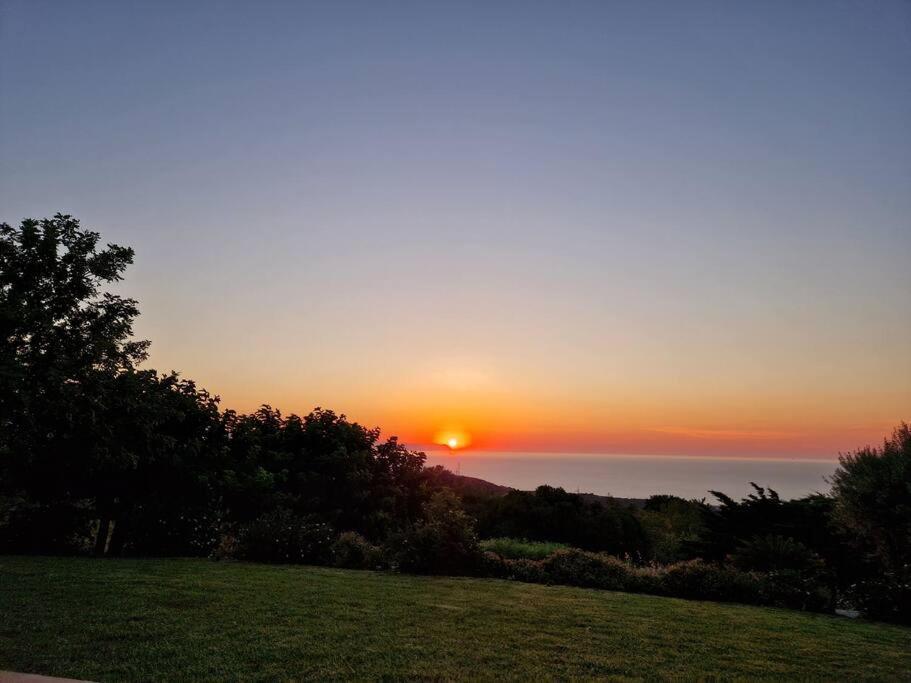 Villa Del Carrubo A Due Passi Dal Mare Di Cefalu Collesano Pokoj fotografie